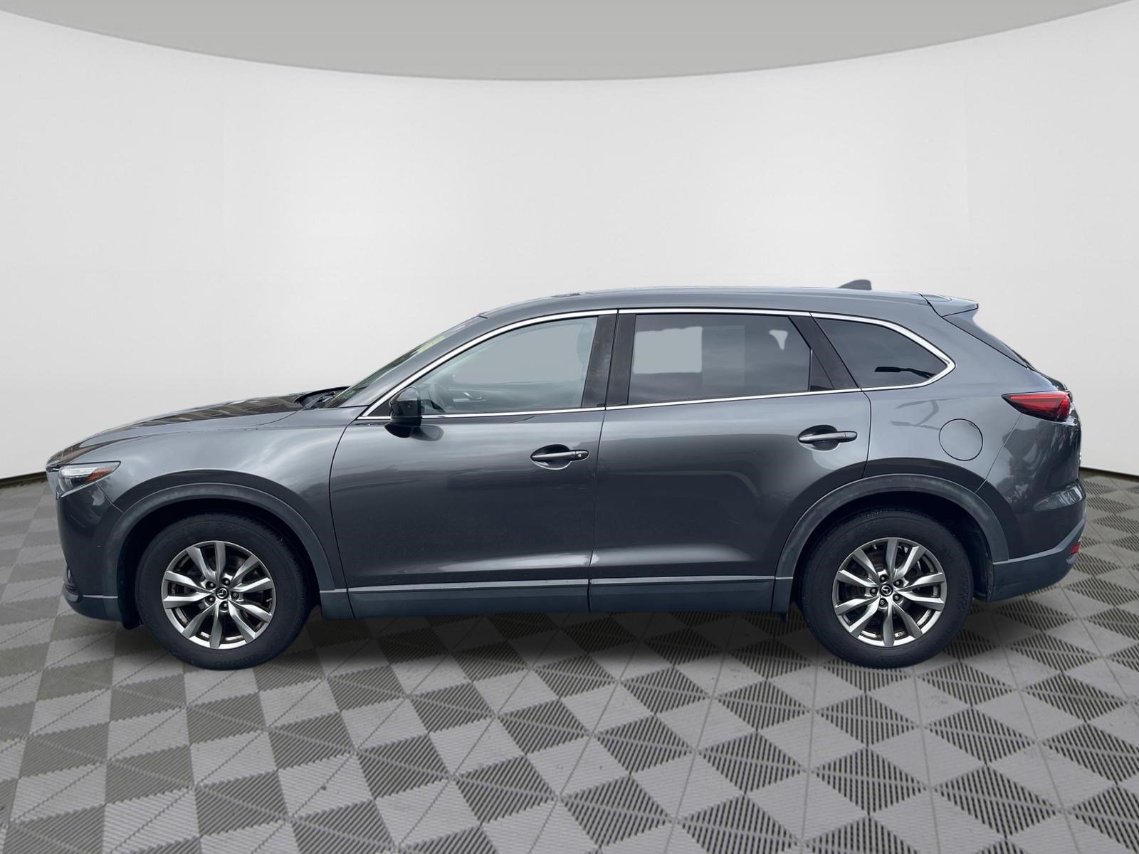Used 2019 MAZDA CX-9 Touring w/ Touring Premium Package AWD/4WD image 4