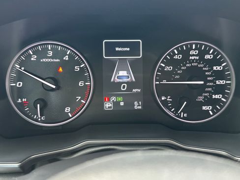 Used 2025 Subaru Outback Limited AWD/4WD image 16