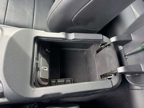 Used 2021 Ford Mustang GT Premium w/ Equipment Group 401A image 28