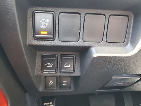 New 2025 Nissan Frontier PRO-4X image 13