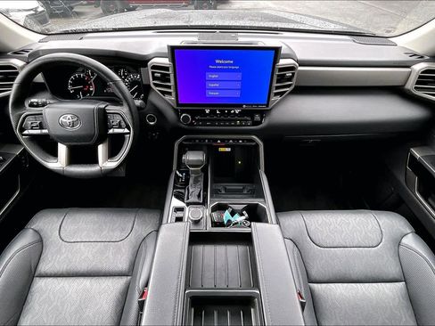 Used 2023 Toyota Tundra Limited image 15