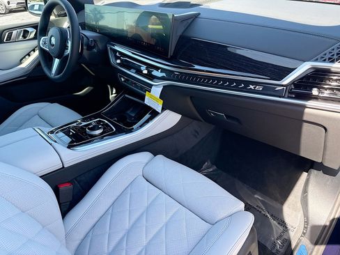 New 2026 BMW X5 sDrive40i w/ Executive Package image 14