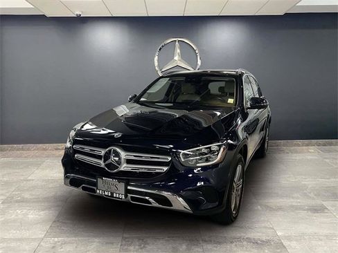 Certified 2022 Mercedes-Benz GLC 300 4MATIC image 3