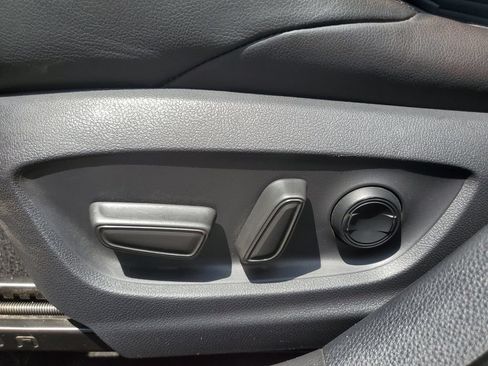 Used 2021 Toyota Corolla XSE FWD image 22