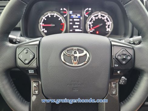 Used 2023 Toyota 4Runner TRD Off-Road Premium image 18