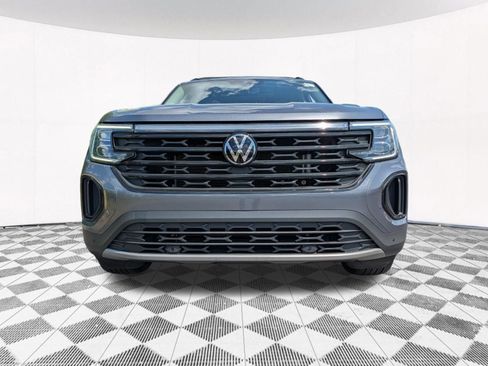 Used 2024 Volkswagen Atlas SE AWD/4WD image 13