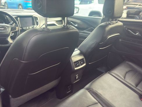 Used 2023 GMC Terrain Denali AWD/4WD image 25