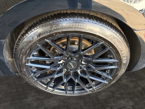 Used 2020 Chevrolet Camaro LS RWD image 38