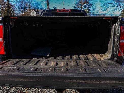 Used 2019 Chevrolet Colorado Z71 image 23