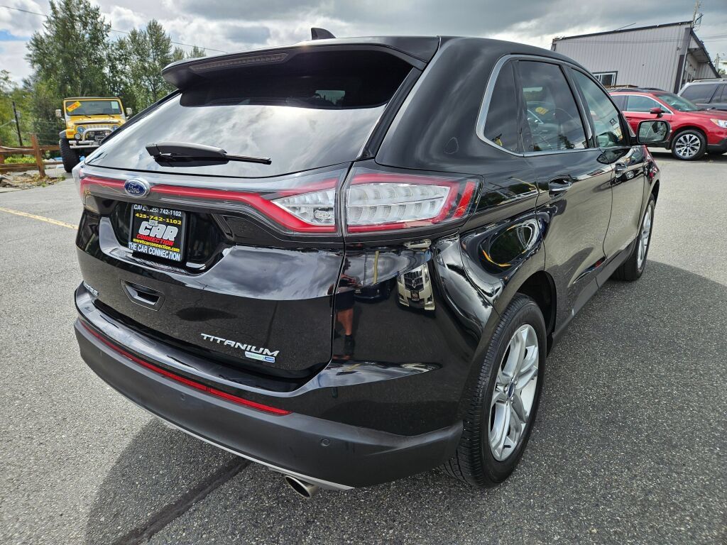 Used 2017 Ford Edge Titanium AWD/4WD image 4