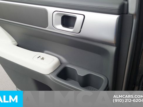 Used 2026 Hyundai Santa Fe SE image 23