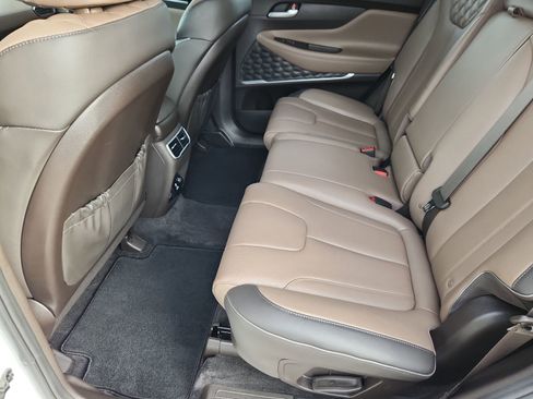 Used 2022 Hyundai Santa Fe Limited image 8