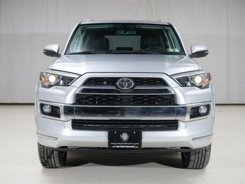 Used 2018 Toyota 4Runner Limited image 8