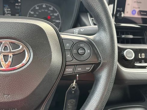 Used 2024 Toyota Corolla LE image 16