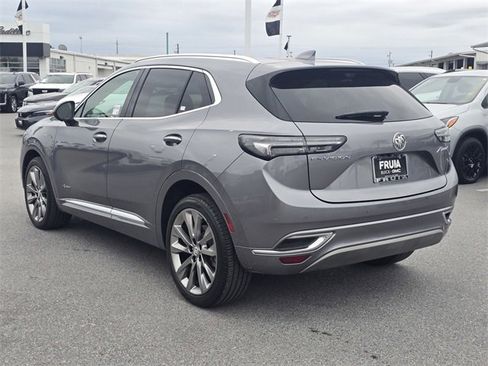 Used 2022 Buick Envision Avenir w/ Technology Package II image 7