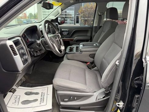 Used 2018 GMC Sierra 1500 SLE w/ SLE Value Package image 19