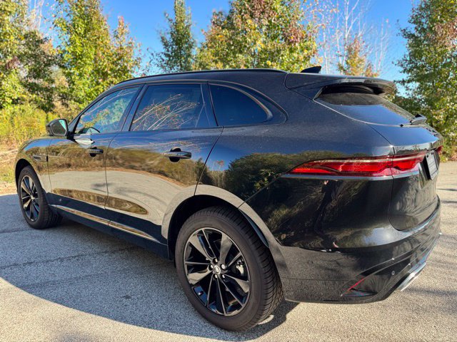 New 2026 Jaguar F-PACE R-Dynamic S AWD/4WD image 8
