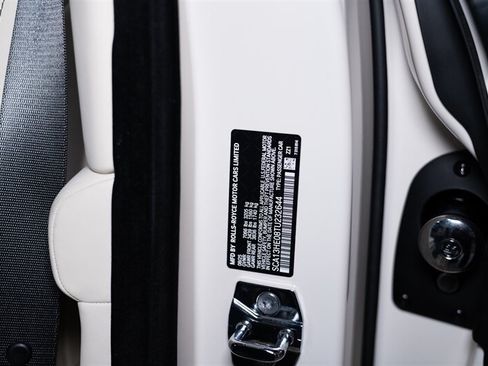 Used 2026 Rolls-Royce Phantom Sedan RWD image 26