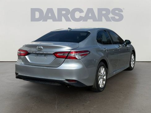 Used 2019 Toyota Camry LE image 7