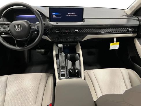 New 2025 Honda Accord EX-L image 17