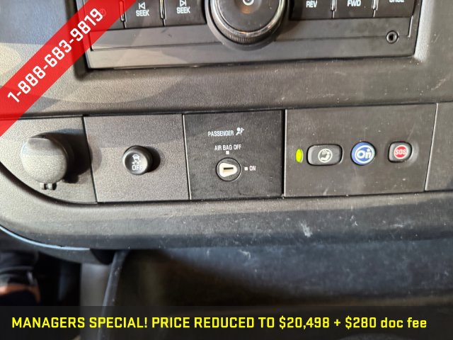 Used 2018 Chevrolet Express 2500 RWD image 17
