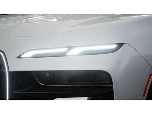 New 2026 BMW 760i xDrive AWD/4WD image 6