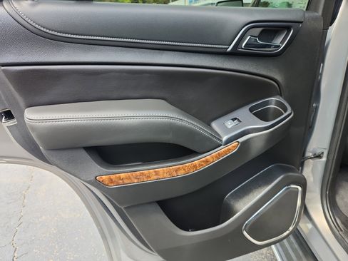 Used 2019 Chevrolet Tahoe Premier image 44