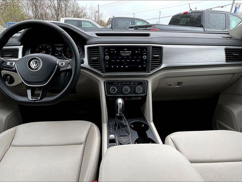 Used 2018 Volkswagen Atlas SE image 14