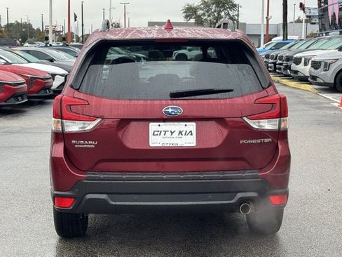 Used 2021 Subaru Forester Limited w/ Popular Package #3 image 6