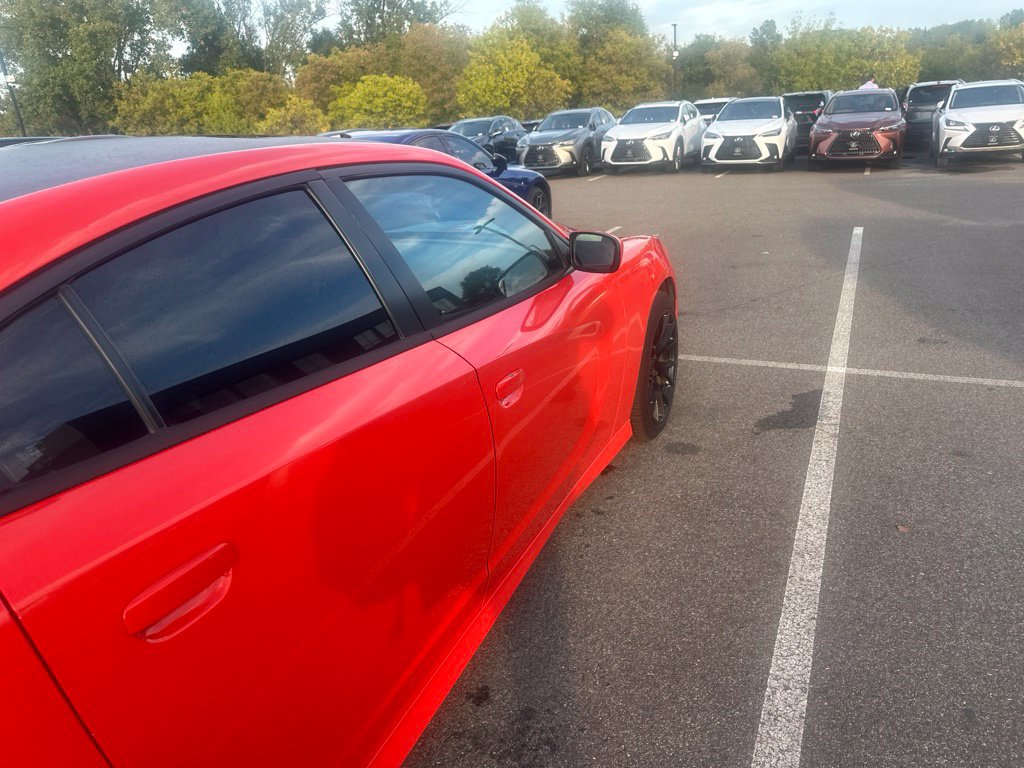 Used 2018 Dodge Charger R/T RWD image 14