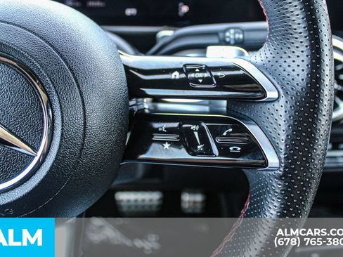 Used 2024 Mercedes-Benz GLB 250 image 27