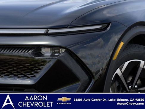 New 2026 Chevrolet Equinox EV LT image 10