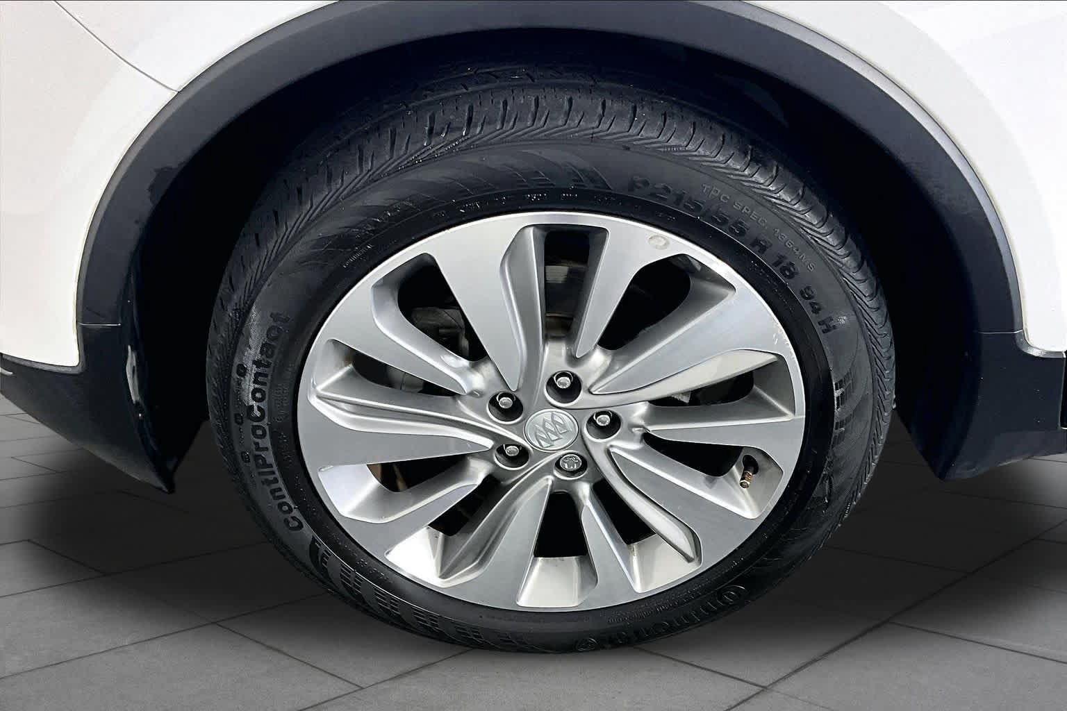 Used 2020 Buick Encore FWD image 10