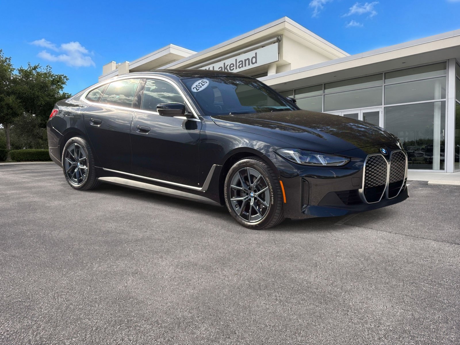 Used 2026 BMW i4 eDrive40 w/ Premium Package RWD image 1