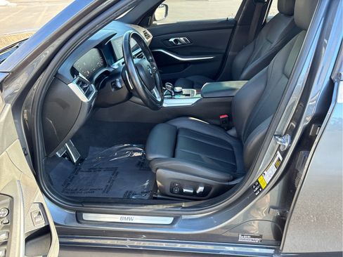 Used 2019 BMW 330i xDrive Sedan w/ Convenience Package image 15