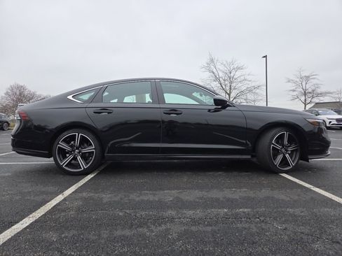 Used 2023 Honda Accord Sport image 19