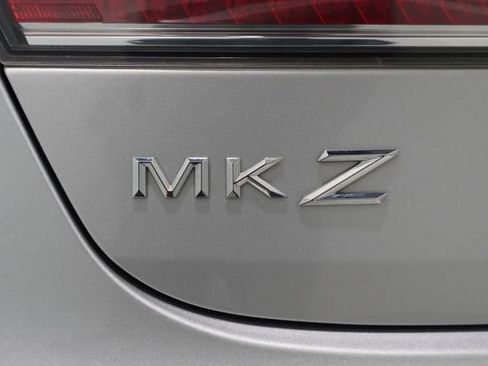 Used 2017 Lincoln MKZ Select w/ Climate Package FWD image 12