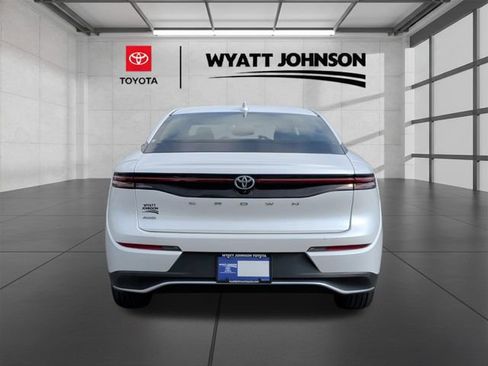 Certified 2023 Toyota Crown XLE image 4