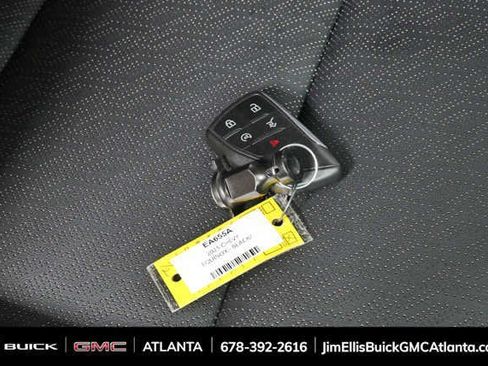 Used 2025 Chevrolet Equinox LT w/ Convenience Package II FWD image 36