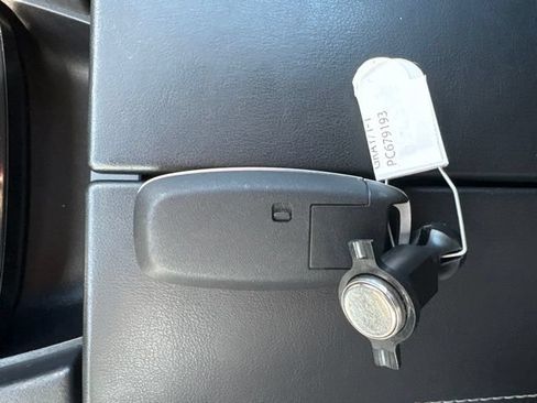 Used 2023 Nissan Rogue S AWD/4WD image 55