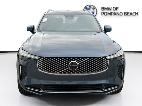 Used 2025 Volvo XC90 B5 Plus w/ Protection Package Premier image 2