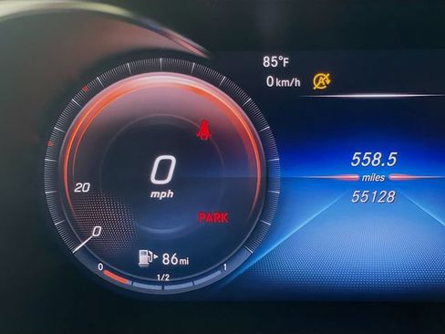 Used 2020 Mercedes-Benz C 300 Sedan image 13