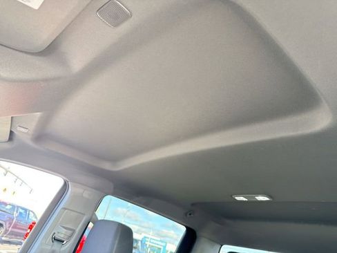 Used 2023 GMC Sierra 1500 Elevation image 22