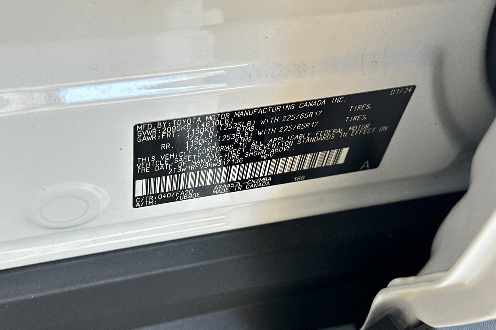Used 2024 Toyota RAV4 XLE w/ Convenience Package FWD image 30