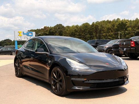 Used 2020 Tesla Model 3 Long Range AWD/4WD image 8