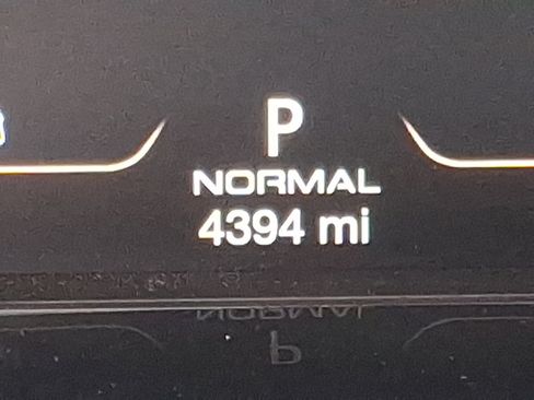 Used 2021 Maserati Quattroporte Trofeo image 20