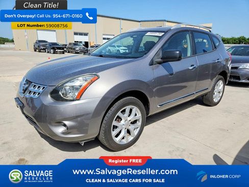 Used 2015 Nissan Rogue S w/ Convenience Package FWD image 1
