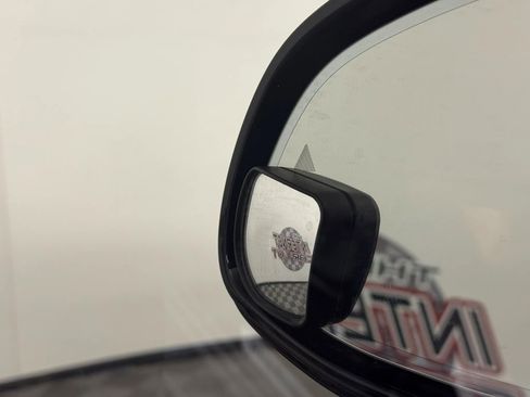 Used 2022 BMW X6 M50i w/ Executive Package image 43