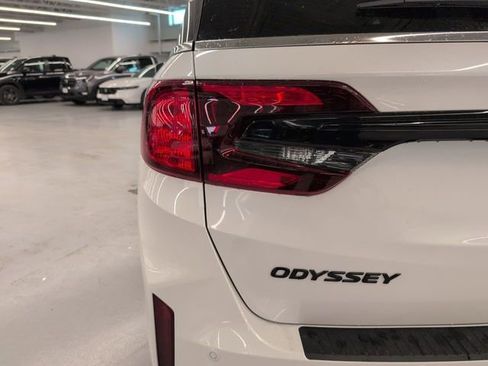 New 2026 Honda Odyssey Touring image 31