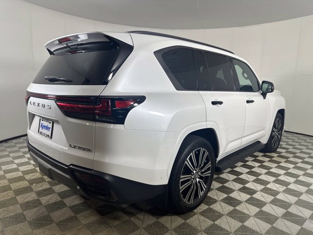 Used 2025 Lexus LX 700h Luxury w/ Appearance Package AWD/4WD image 9